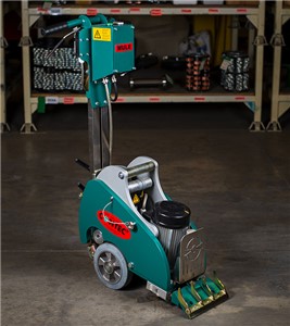 The rugged design contribute to the outstanding performance in the removal of sheet, goods, carpet, and much, much more! Superior engineering and refined design combine weight, power and ram action to give this machine it&#180;s incredible tear out capability. The true art of the design, is all of this in one compact, nimble package. The MULE is surprisingly agile and very comfortable to operate